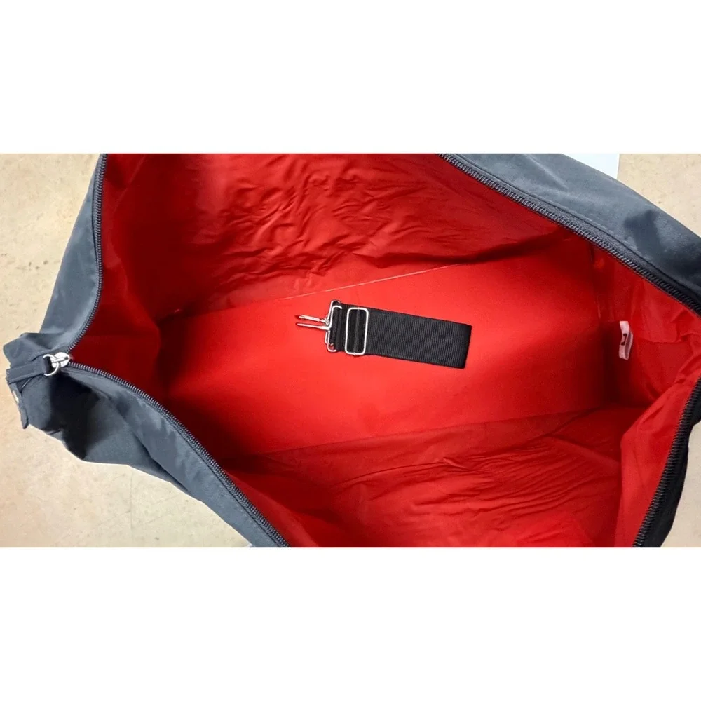 Tommy Hilfiger Large Gym Duffle Bag Gray True Star Men NWT Travel Bag